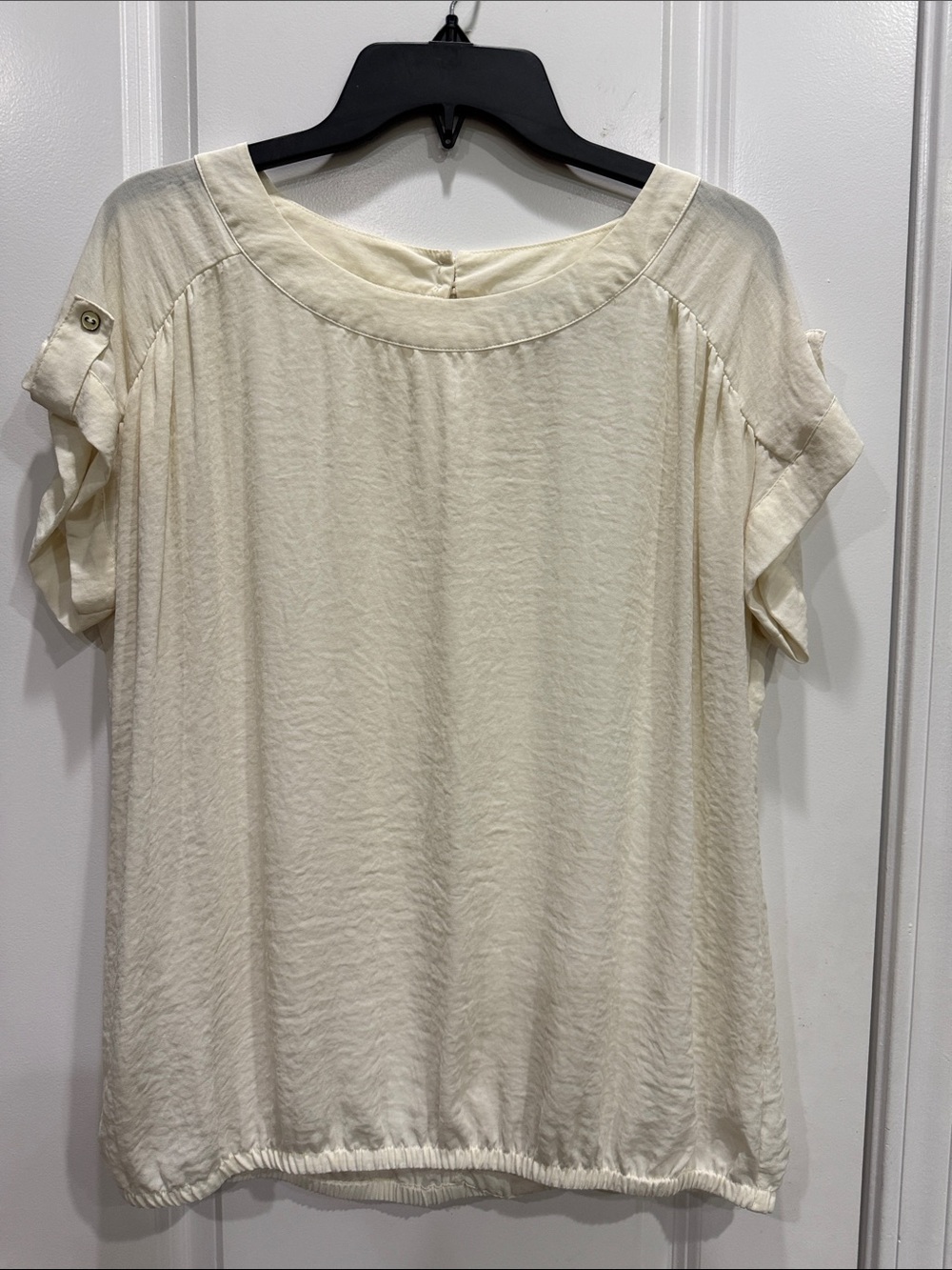 a.n.a Cream Short Sleeve Roll-Tab Blouse